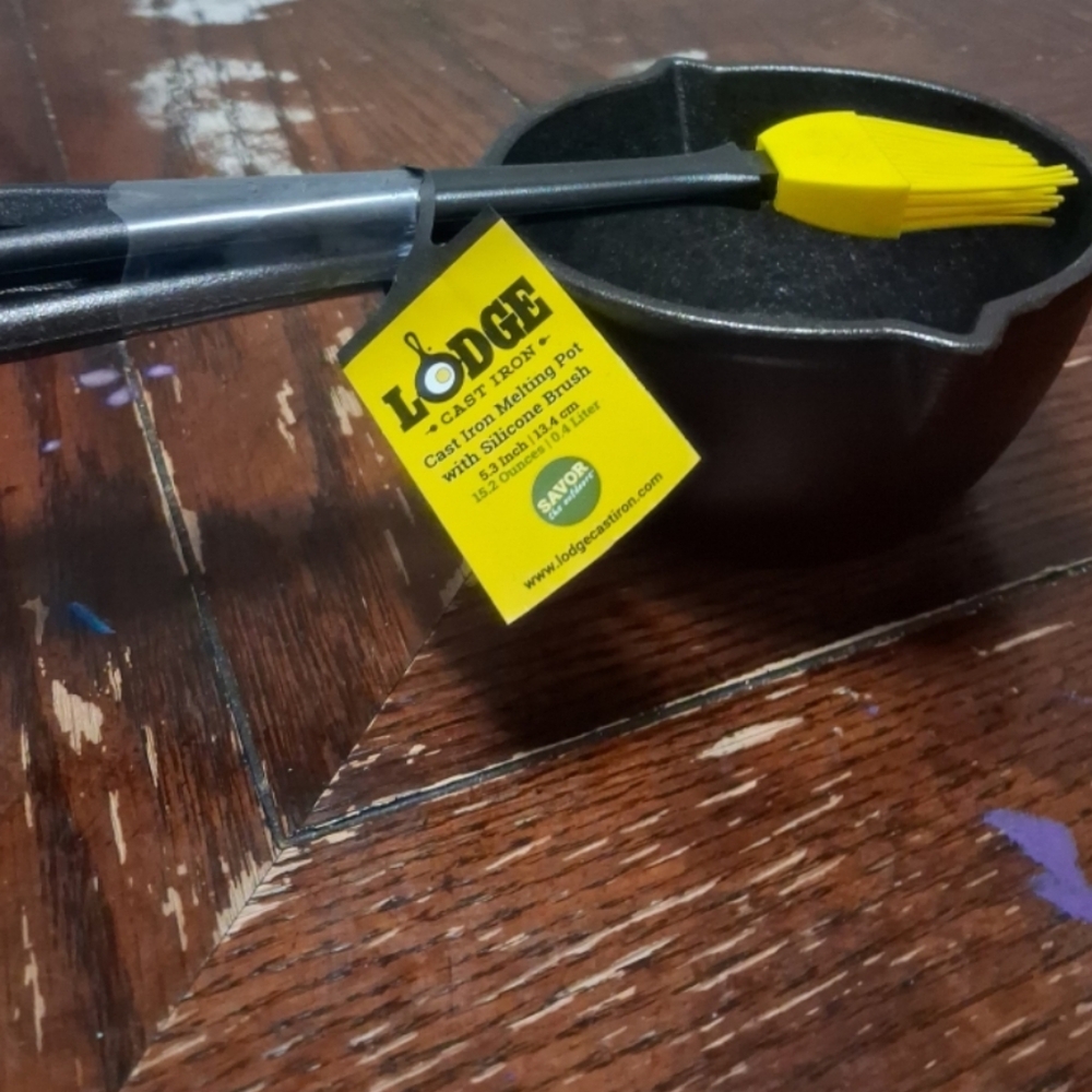 Lodge Black Cast Iron Melting Pot with Yellow Silicone Brush